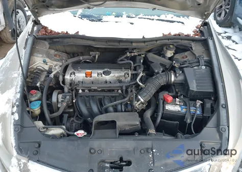 2009 Honda Accord 2.4 Lx from USA, damaged, VIN 1HGCP26349A153348